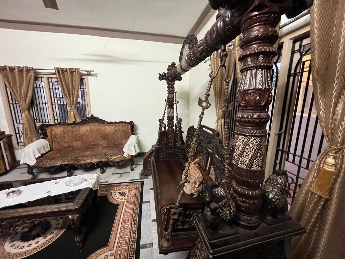 N A S Homestay Mysore Exteriör bild